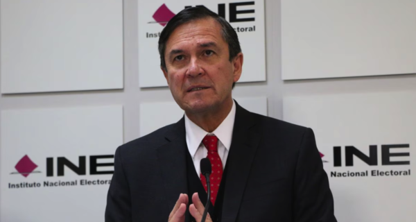 Renuncia Edmundo Jacobo a la secretaría ejecutiva del INE. Noticias en tiempo real