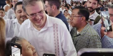 Manifiesta Marcelo Ebrard preocupación por manipulación de encuestas de Morena
