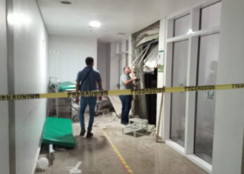 Inician peritaje en hospital de Playa del Carmen donde murió una niña