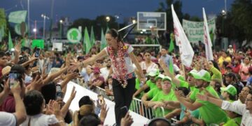 ’’En todo el mundo reconocen que aquí se está dando bienestar’’: Desde Quintana Roo, Claudia Sheinbaum destaca que México vive su mejor momento con la 4T