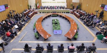 Mara Lezama participa en reunión de la CONAGO con integrantes del INE