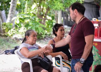 Constata Humberto Aldana Navarro avance de programas sociales en comunidades del sur de Quintana Roo