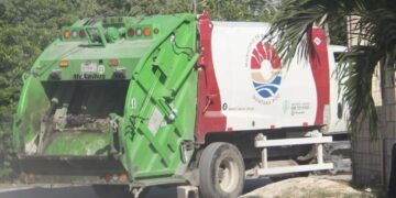 Asegura alcaldesa de Cancún que habrá “solución definitiva” al problema de la basura