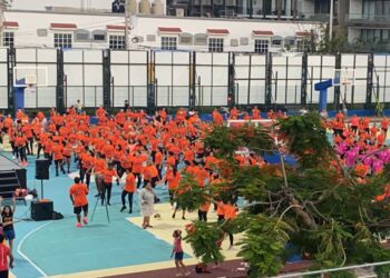 Solidarenses conmemoran Día Naranja bailando contra la violencia