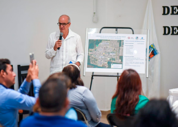 Entrega Ayuntamiento Puerto Morelos a Aguakan un predio para construir más infraestructura