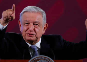 Presidente López Obrador Denuncia Campañas Mediáticas y Acepta Desafío de Dueños de Medios de Comunicación