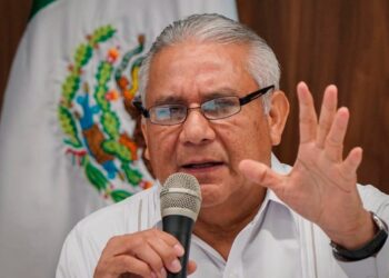 En prisión preventiva taxistas que atacaron a chofer de Uber