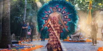 Natalia Lafourcade y Querétaro, en el Festival de Tradiciones de Vida y Muerte