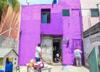 Avanza renovación de viviendas con programa “Pinta tu fachada”