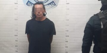 Policías aseguran a presunto narcotraficante en la colonia Colosio de Playa del Carmen