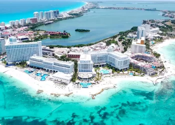 Se luce Cancún en los "Oscar del turismo mundial"