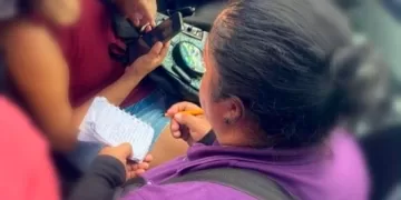 Rescatan a mujer amenazada por su pareja que llevaba una pistola