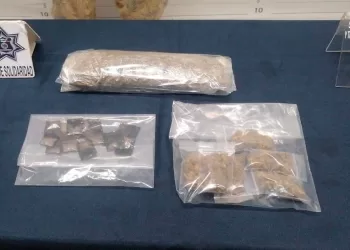 Narcomenudista es sorprendido con marihuana y cristal