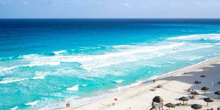 Decretan a playa Delfines como área natural protegida y la blindan de cualquier posibilidad de desarrollo