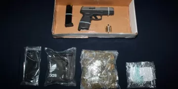 Autoridades de Quintana Roo aseguran en el mes de agosto más de 11,100 dosis de narcóticos y armas