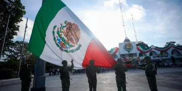 Con espectáculo de drones sustituirán la pirotecnia en la ceremonia del “Grito” en Cancún