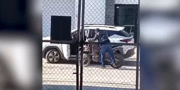 Capturan a líder de una banda dedicada al robo de vehículos y narcomenudeo