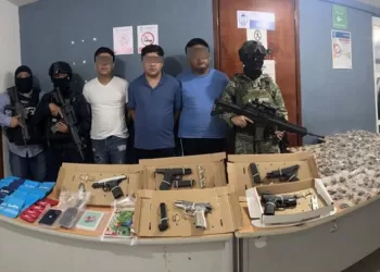 Capturan a un trío ligado a homicidio, narcomenudeo y extorsión