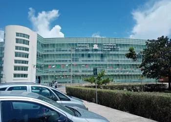 Recibe UQRoo Opinión Técnica Académica Favorable para Licenciaturas de Enfermería y Farmacia