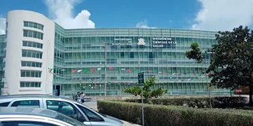 Recibe UQRoo Opinión Técnica Académica Favorable para Licenciaturas de Enfermería y Farmacia