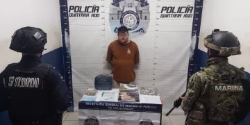 Sujeto armado ofrecía marihuana y metanfetaminas en Playa del Carmen