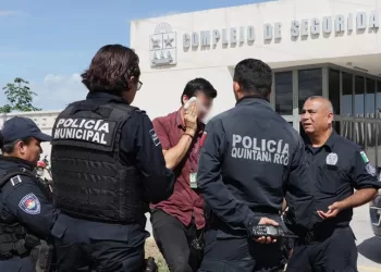 Llega al C5 sujeto herido de bala en la carretera Cancún -Puerto Morelos