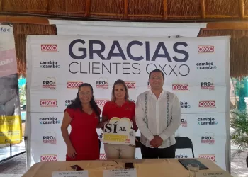 Presentan la campañan redondeo clientes oxxo en beneficio de VIFAC Quintana Roo