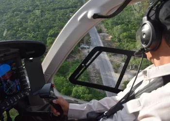 Sobrevuela Tulum helicóptero en busca de persona desaparecida