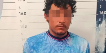 Aprehendido al golpear en el rostro a su pareja