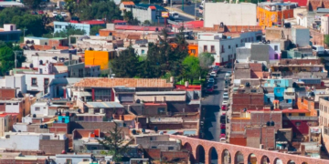 Playa del Carmen, entre las nuevas metrópolis de México