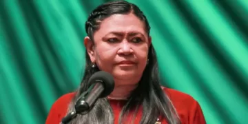 Combatir la violencia obstétrica es una acción en favor de los derechos humanos, afirma Mildred Ávila