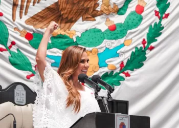 Los tres recados que deja Mara Lezama en el aniversario de Quintana Roo