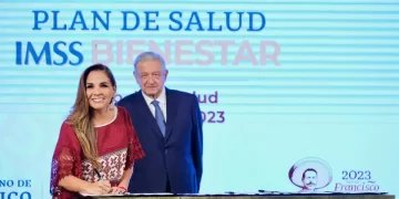 Mara Lezama firma el Acuerdo Nacional de Federalización de Servicios de Salud