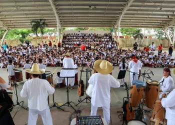 Fomento al talento artístico con exitoso arranque del programa “Raíces”