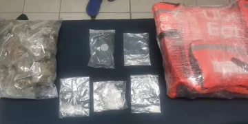 Cuatro detenidos con drogas y un local comercial asegurado en Playa del Carmen