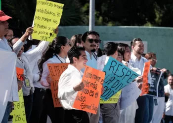 Trabajadores del Poder Judicial de la Federación protestan en Cancún y Chetumal contra recorte presupuestal