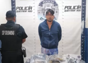 Lo descubren cuando entra a robar ropa en una casa en Playa del Carmen