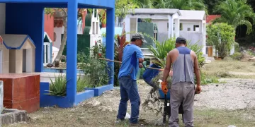 Dotarán de iluminación a los cementerios de Puerto Morelos para visitarlos hasta de noche