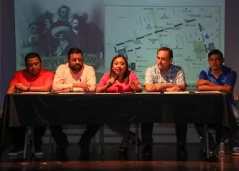 Convocan al desfile en conmemoración del CXIII Aniversario de la Revolución Mexicana