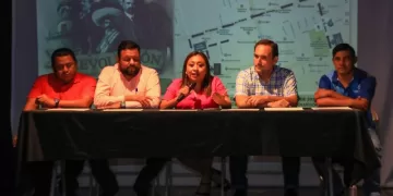 Convocan al desfile en conmemoración del CXIII Aniversario de la Revolución Mexicana