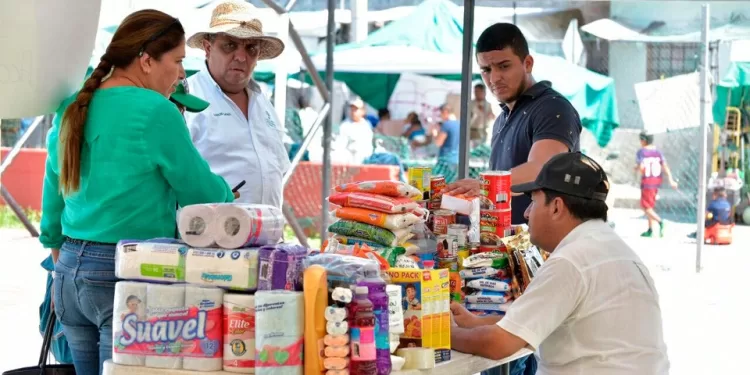 Invitan a apoyar a damnificados del huracán “Otis” en Guerrero