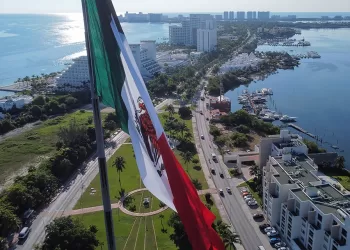 Uber anuncia planes de expansión en Quintana Roo