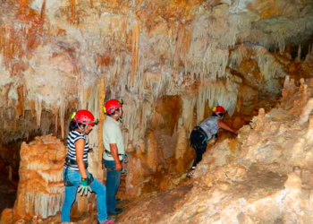 Comunidades mayas de Tres Reyes y Pac Chen sufren por la falta de llegada de turistas