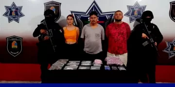 Vendían drogas en estacionamiento de primaria en Cancún
