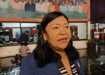 Proponen que infractores menores paguen sanciones con horas de servicio a la comunidad