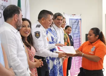 Capacitan a elementos del grupo GEAVIG para brindar un mejor servicio