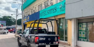 Rescatan a familia que mantenían bajo secuestro virtual en un hotel de Cancún
