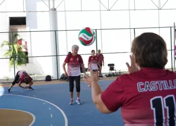 Promueven la actividad deportiva y destreza entre los adultos mayores de Quintana Roo