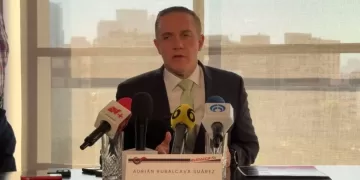 Se cae a pedazos el Frente Opositor en CDMX; Adrián Rubalcava renuncia y critica decisiones