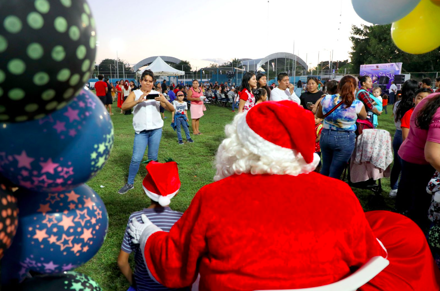 Lleva DIF a Puerto Aventuras la Macroposada Navideña 2023*